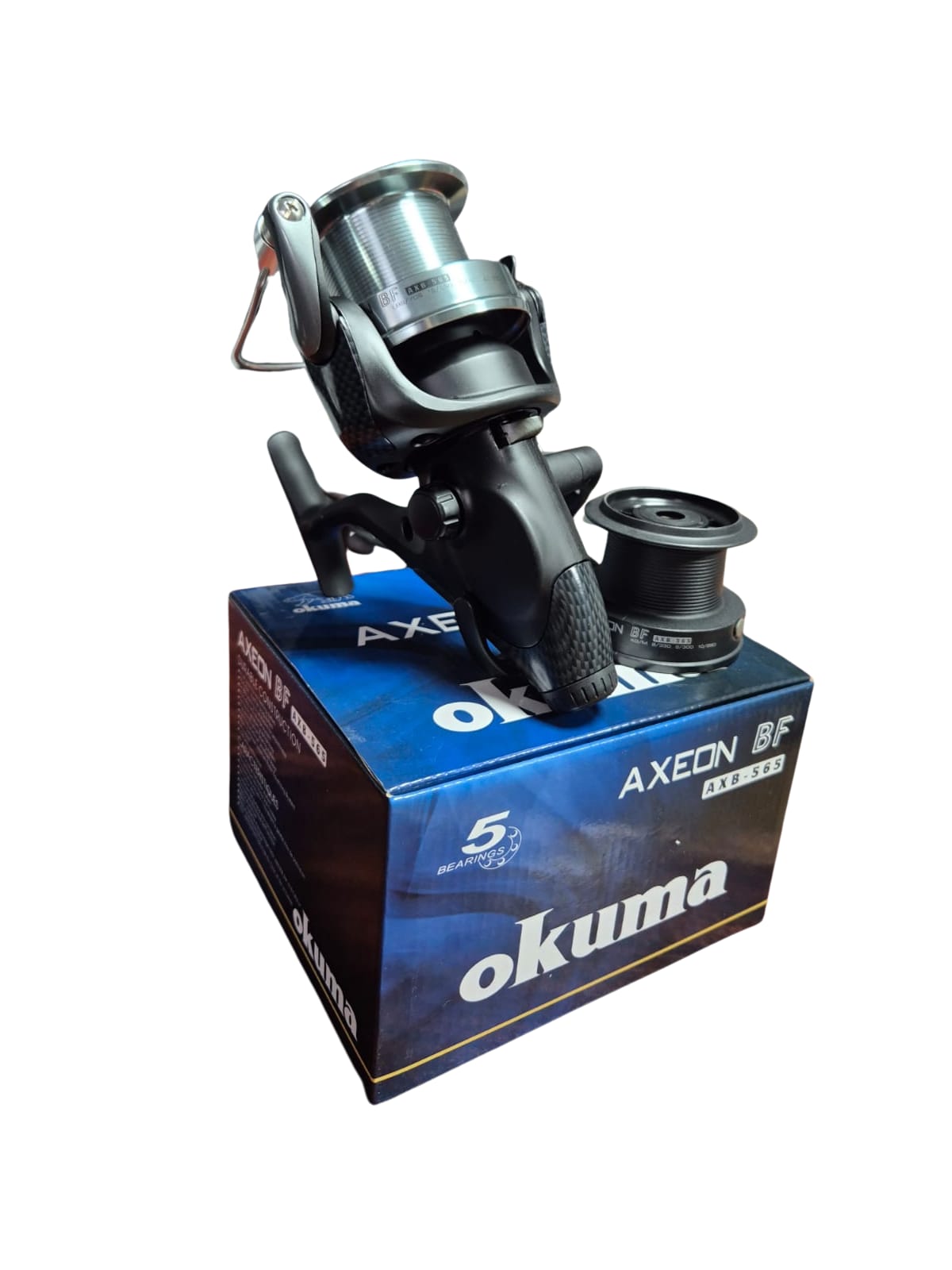 Okuma Axeon BF AXB-565 רולר קרפיונים עם שפולה נוספת